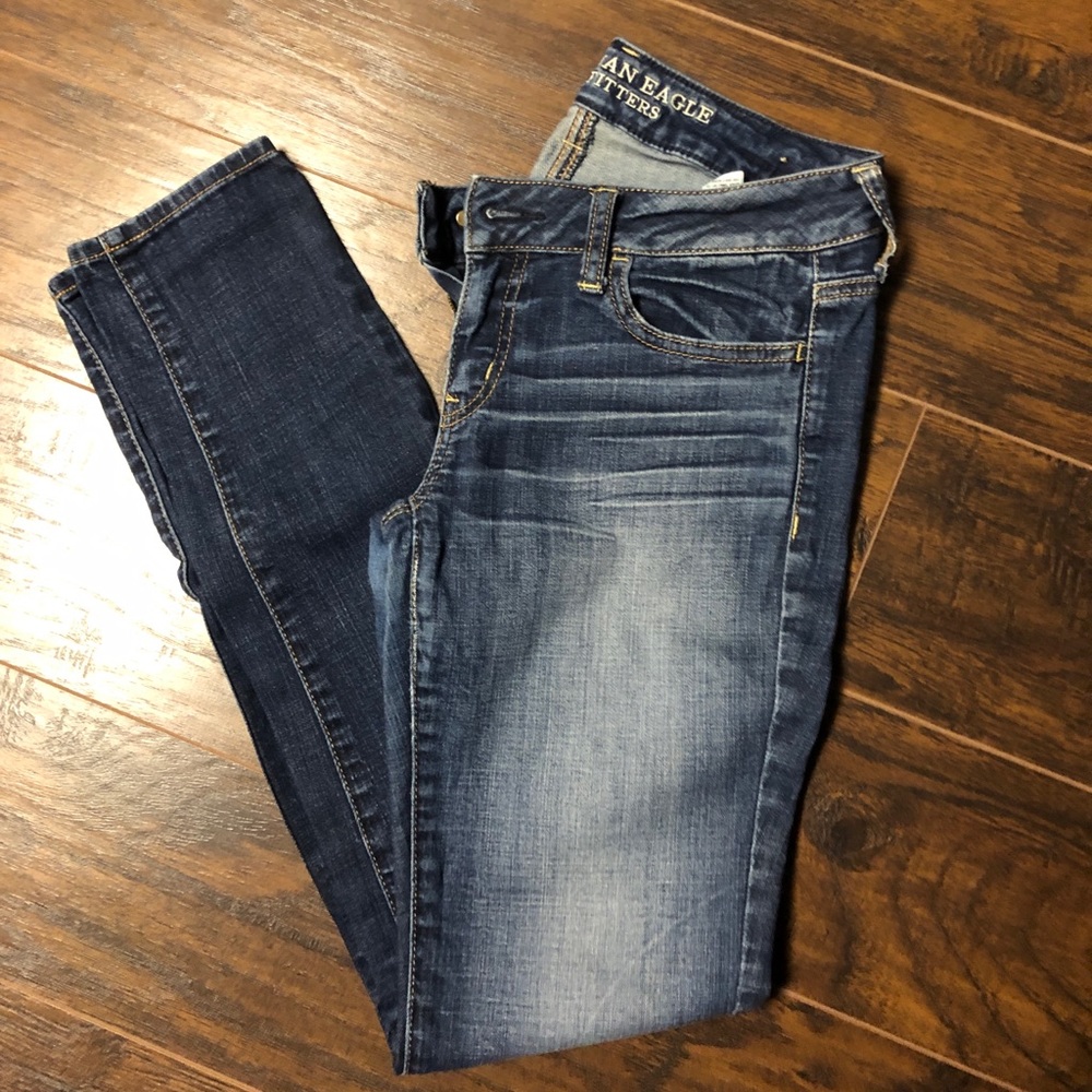 American Eagle skinny jeans